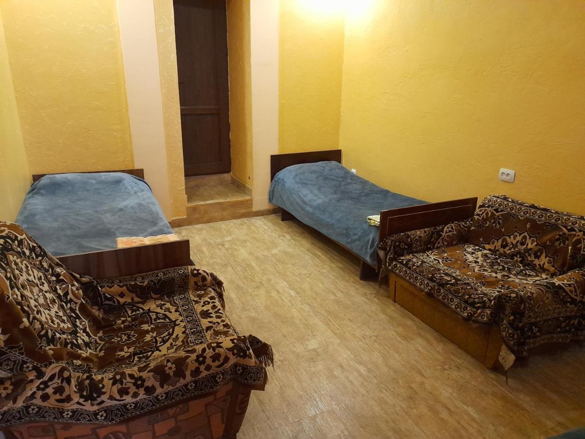 Guest House In Center Ереван Екстериор снимка