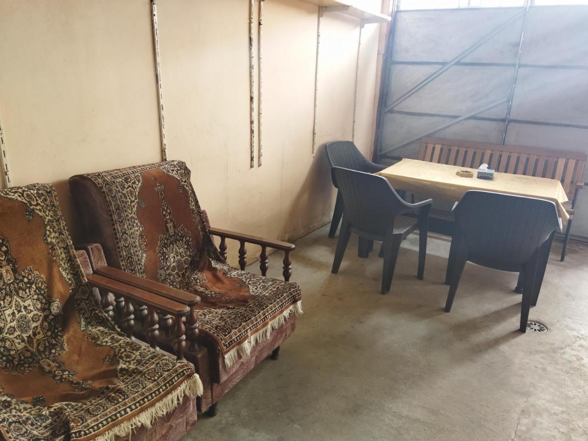 Guest House In Center Ереван Екстериор снимка